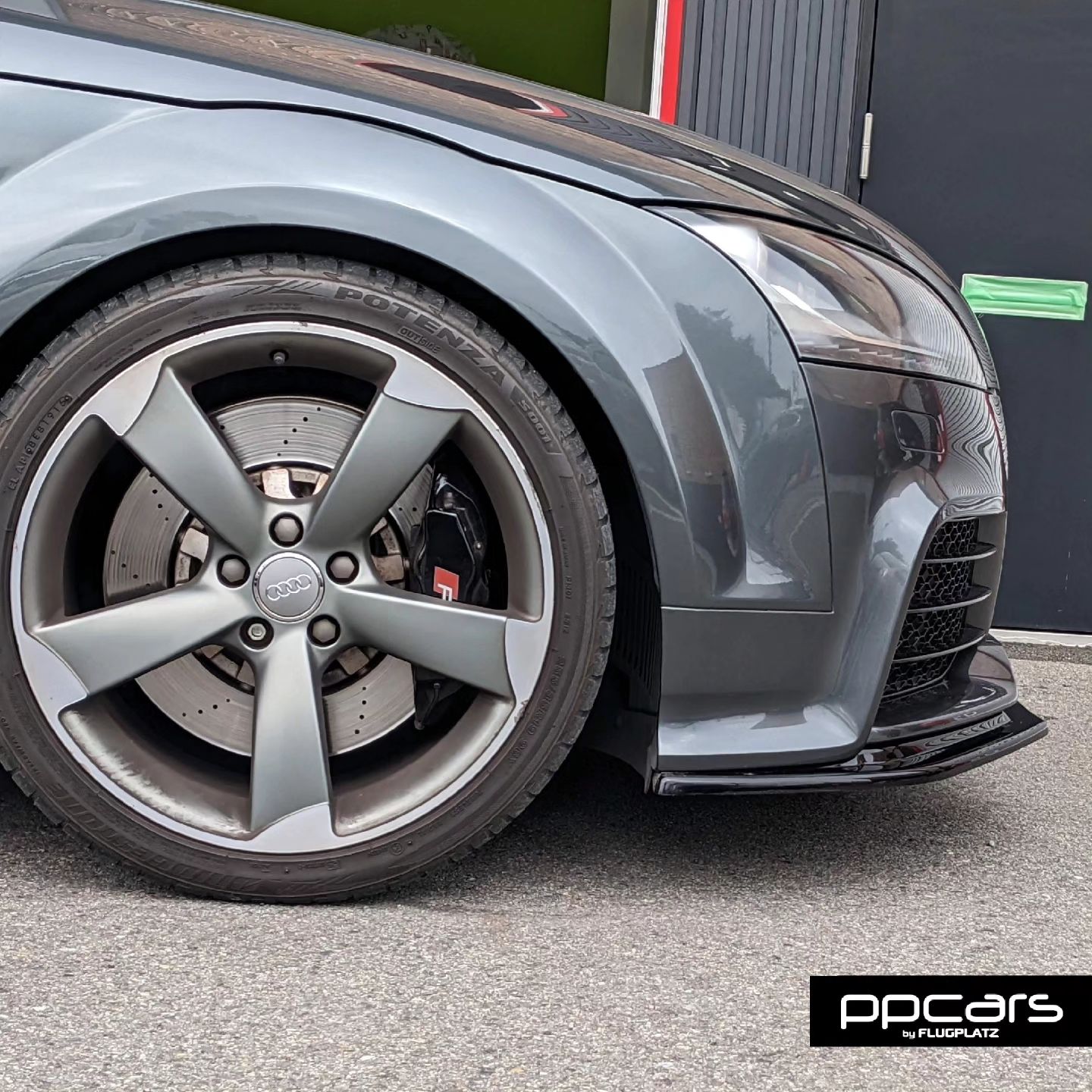 Audi TTRS(8J) Coupe x Maxton Designスポイラー